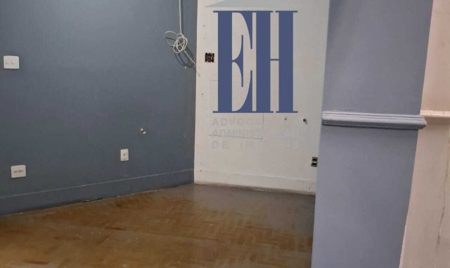 Conjunto de Salas Comerciais para Aluguel – Centro