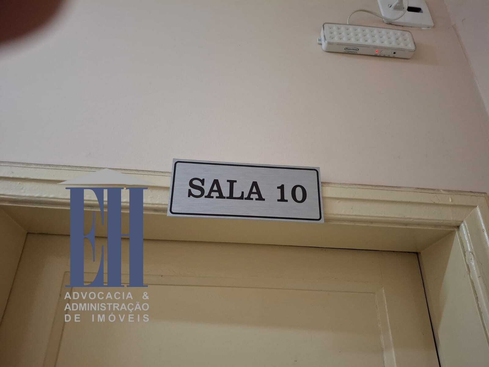 Conjunto de Salas Comerciais para Aluguel – Centro