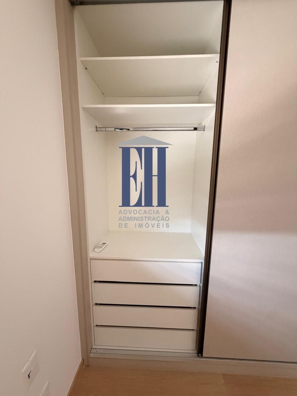 Apartamento 2 quartos semi-mobiliado, 2 vagas e vista panorâmica no Buritis