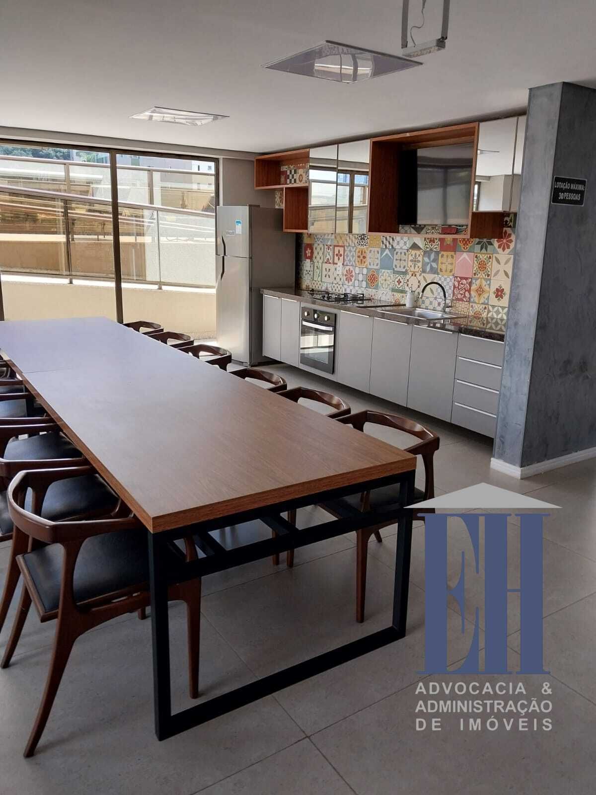 Apartamento 2 quartos semi-mobiliado, 2 vagas e vista panorâmica no Buritis
